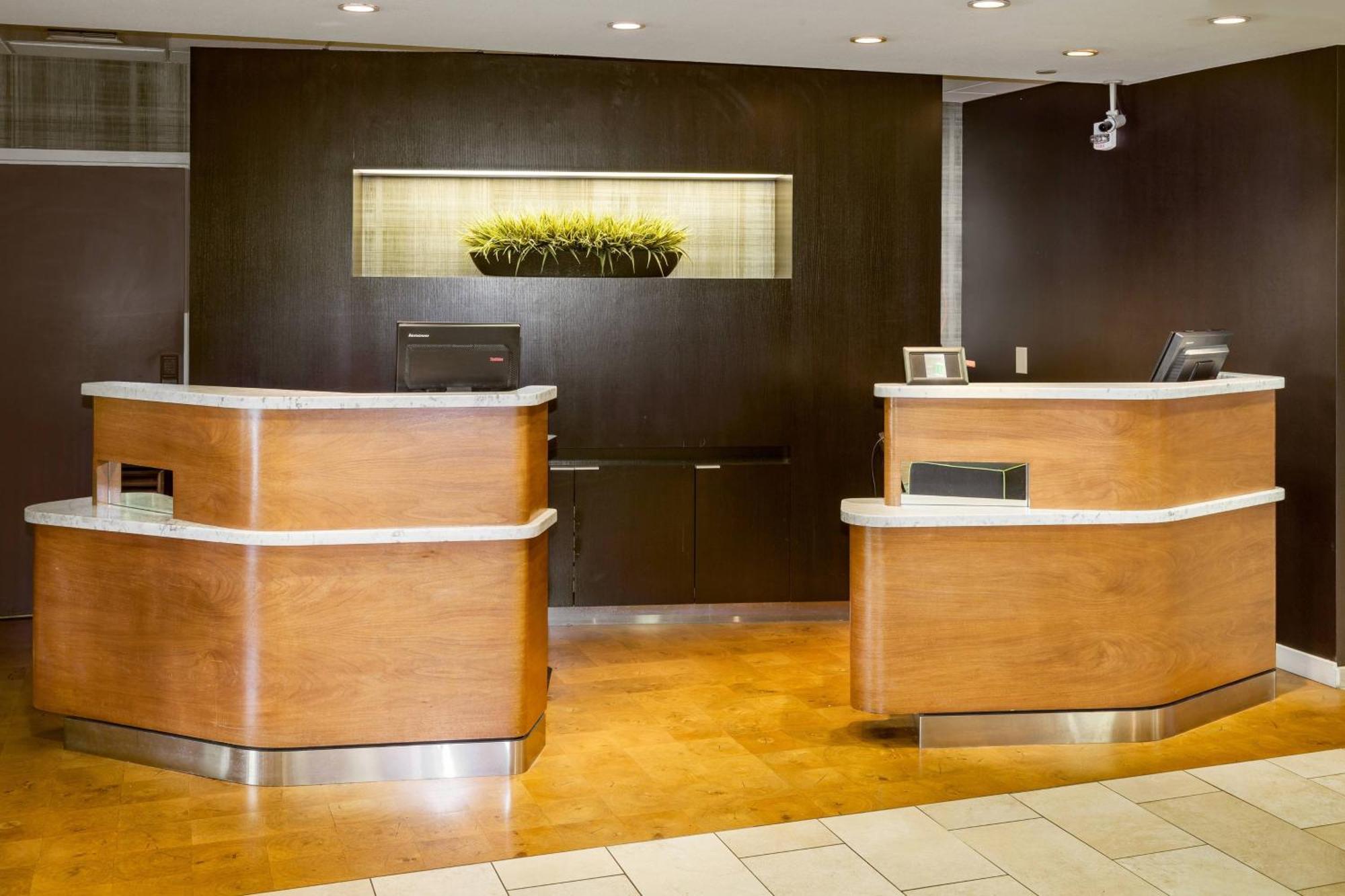 Hotel Courtyard By Marriott Stockton Exterior foto